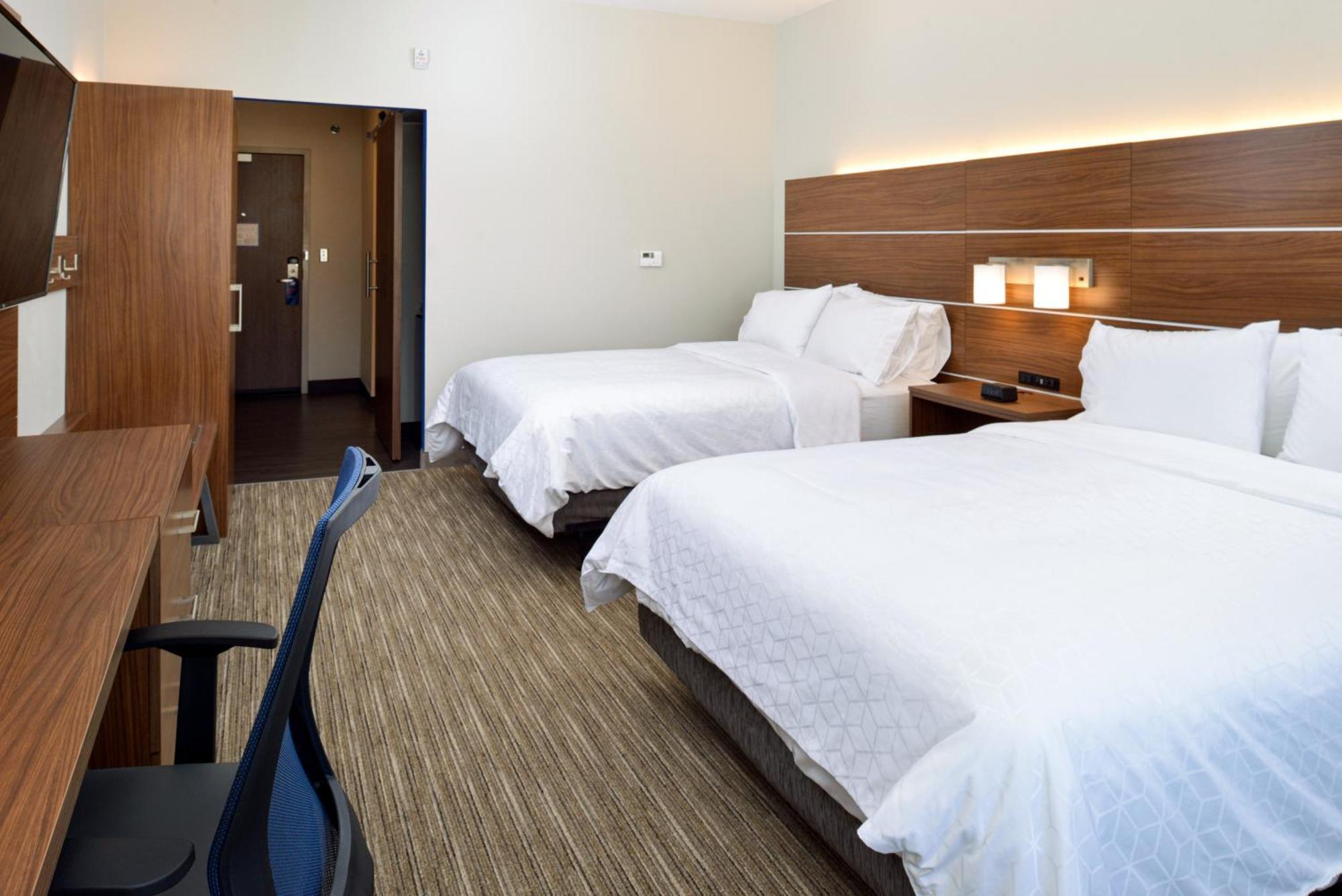 Holiday Inn Express & Suites - Elko By Ihg Экстерьер фото